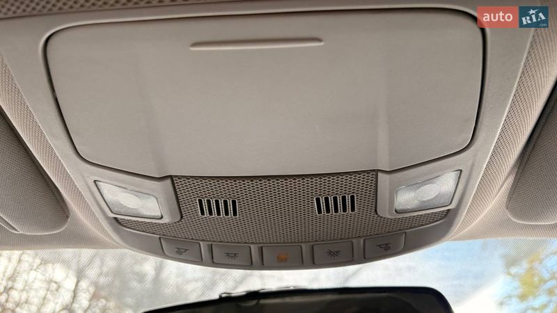 Седан Ford Fusion 2014 в Новомосковську