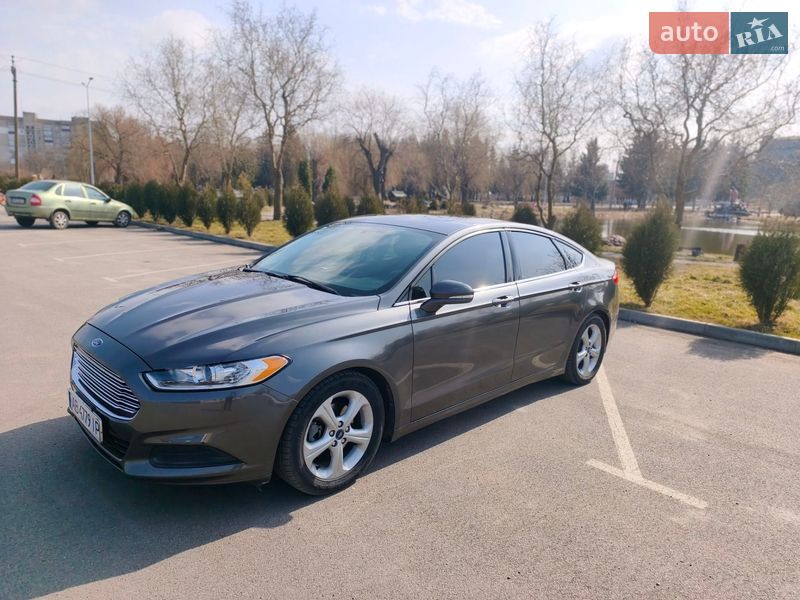 Седан Ford Fusion 2016 в Хмельнике