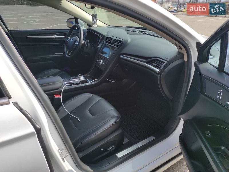 Седан Ford Fusion 2020 в Киеве