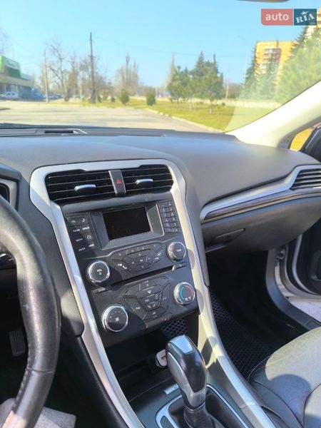 Седан Ford Fusion 2014 в Кременчуге