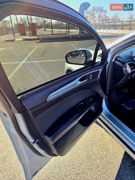 Седан Ford Fusion 2016 в Киеве