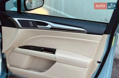 Седан Ford Fusion 2013 в Киеве