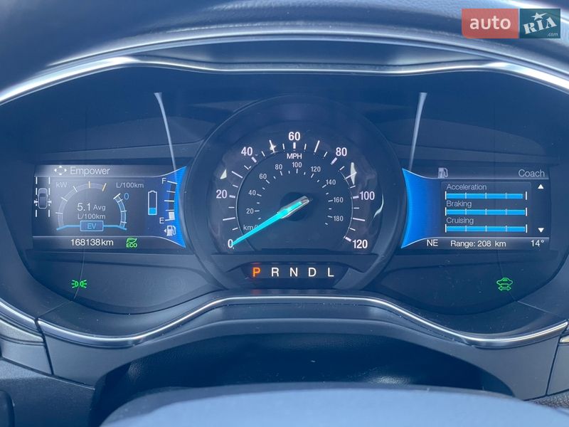 Седан Ford Fusion 2018 в Львове