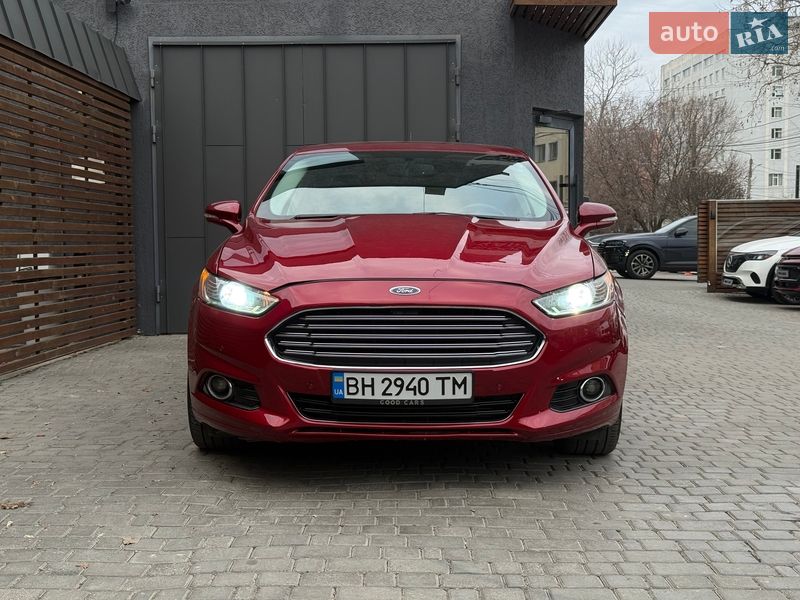 Седан Ford Fusion 2014 в Одесі