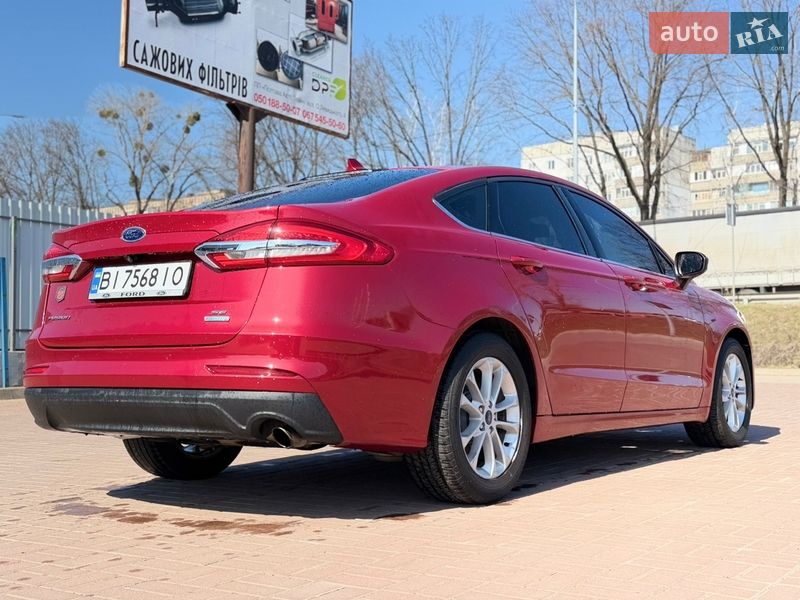 Седан Ford Fusion 2019 в Полтаве