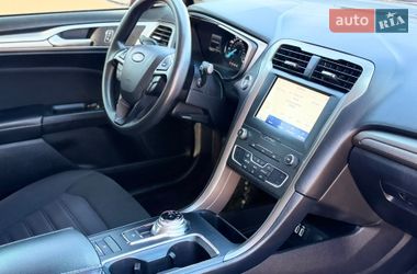 Седан Ford Fusion 2019 в Полтаве