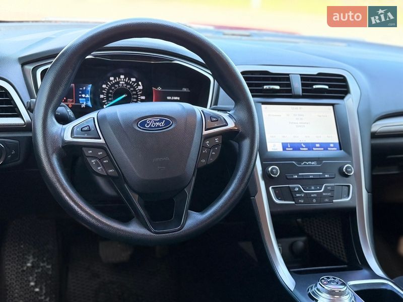 Седан Ford Fusion 2019 в Полтаве
