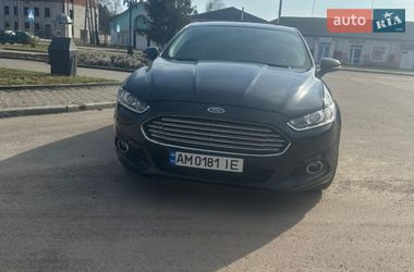 Седан Ford Fusion 2013 в Житомирі