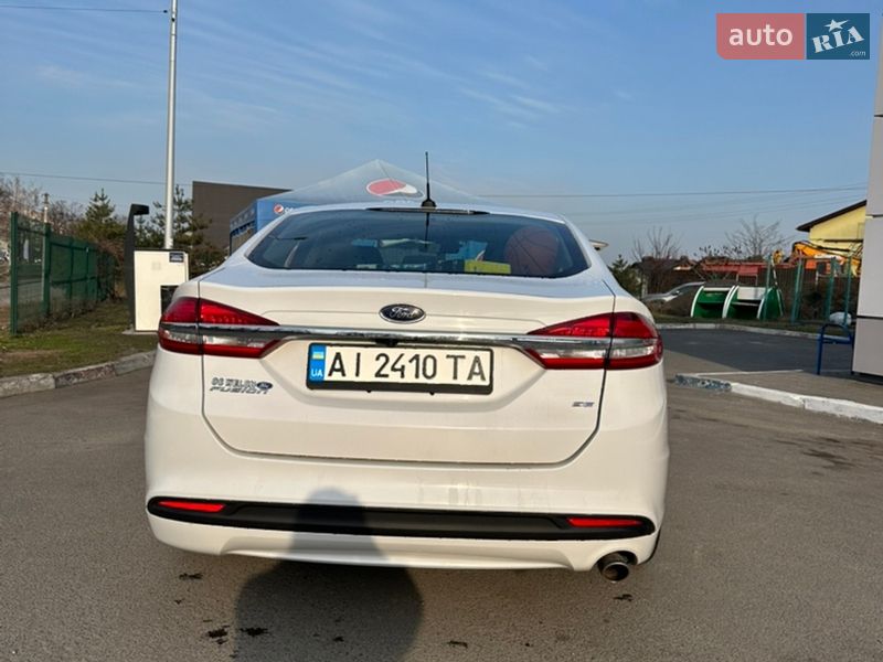 Седан Ford Fusion 2017 в Ірпені