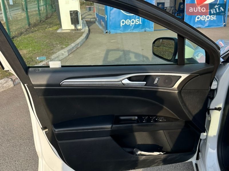 Седан Ford Fusion 2017 в Ірпені