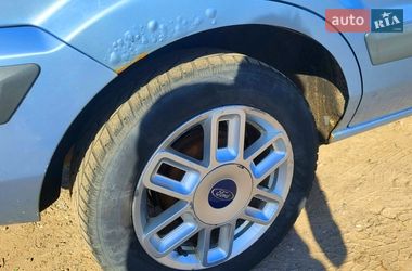 Хэтчбек Ford Fusion 2007 в Киеве