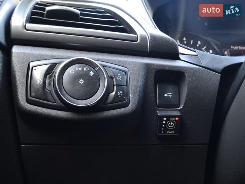Седан Ford Fusion 2013 в Тернополе