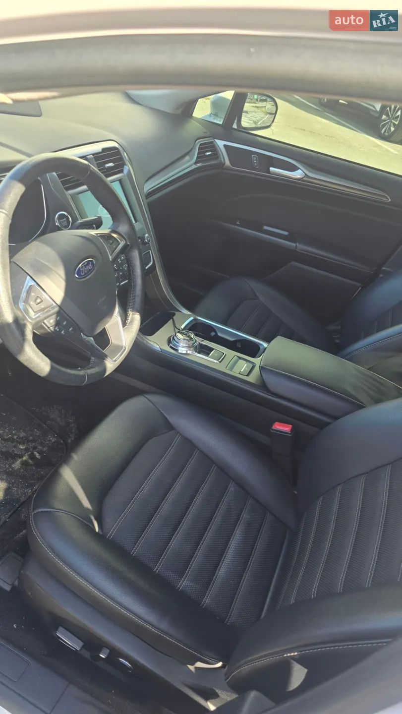 2017 Ford Fusion - мініатюра 16