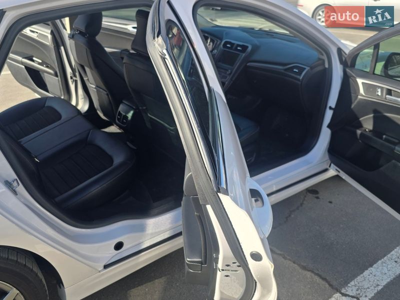 Седан Ford Fusion 2017 в Одессе