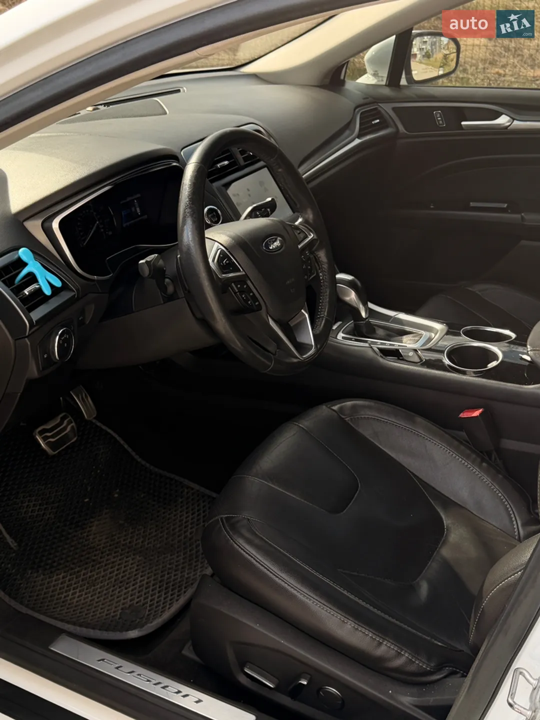 2013 Ford Fusion - мініатюра 18