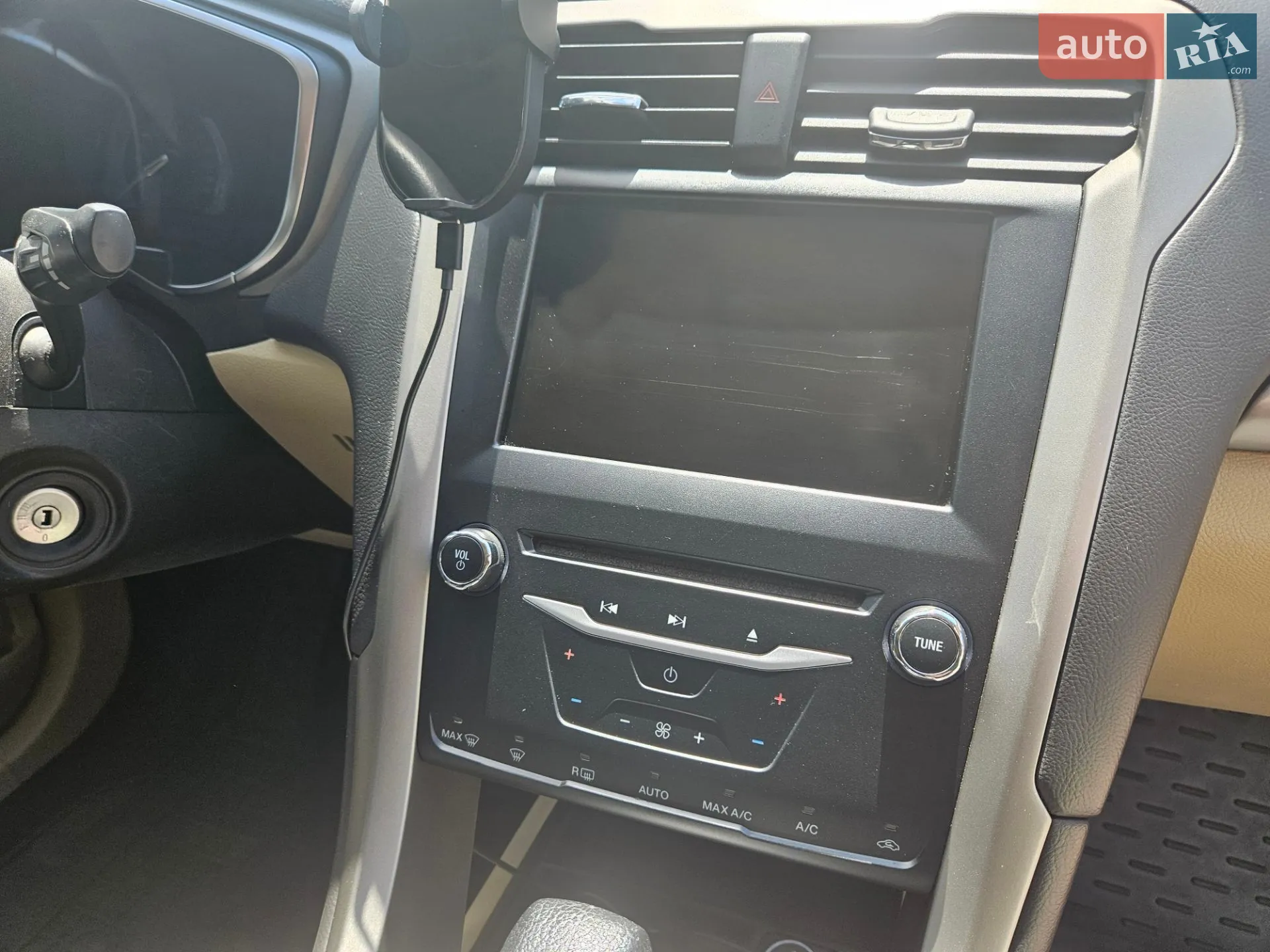 2013 Ford Fusion - мініатюра 11