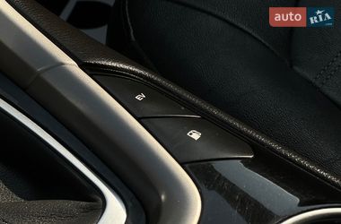 Седан Ford Fusion 2015 в Львове