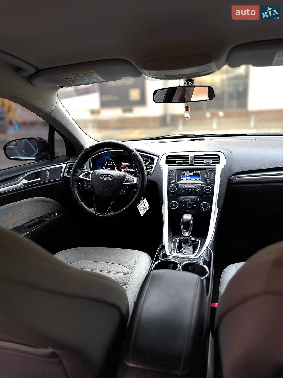 2013 Ford Fusion - мініатюра 9