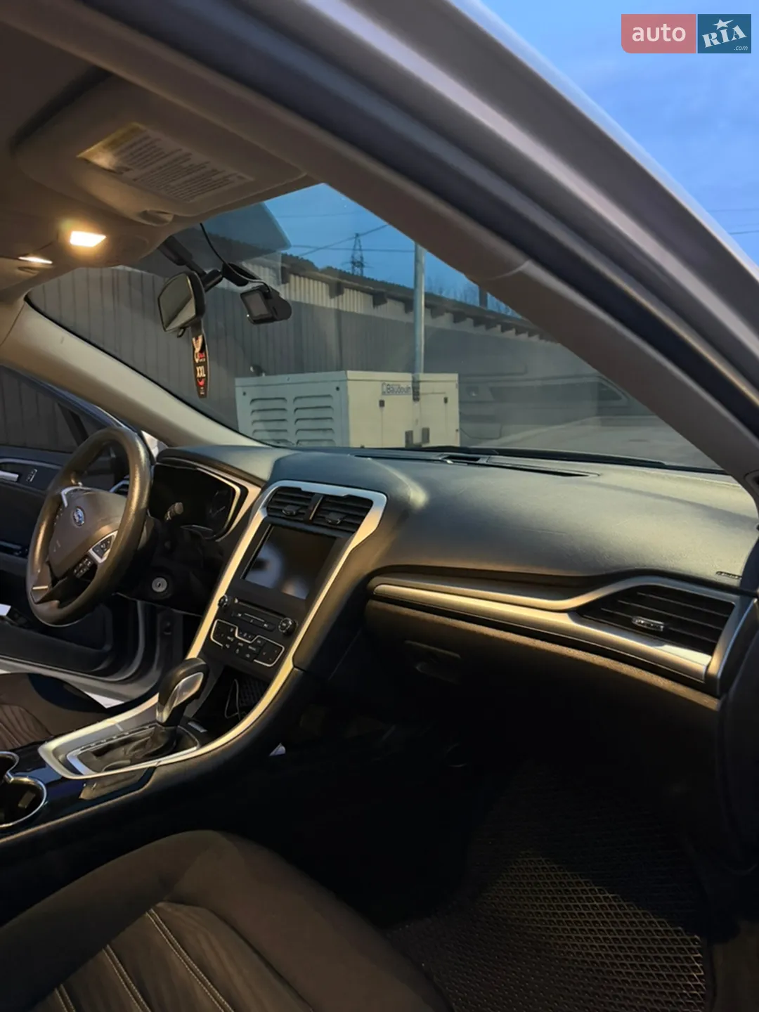 2016 Ford Fusion - мініатюра 15