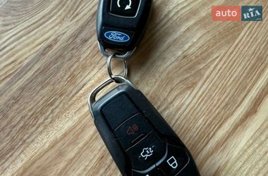 Седан Ford Fusion 2016 в Тернополі