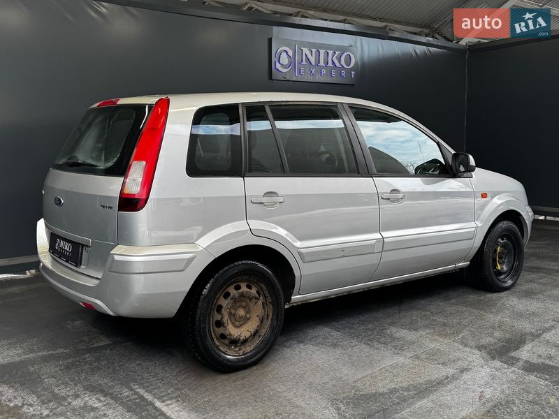 Хэтчбек Ford Fusion 2011 в Киеве