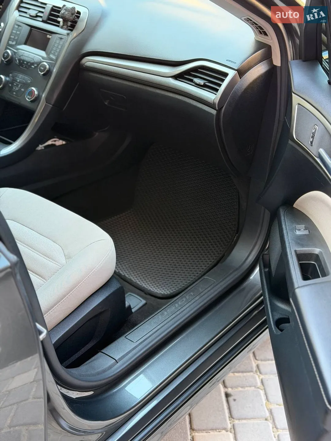 2019 Ford Fusion - мініатюра 13