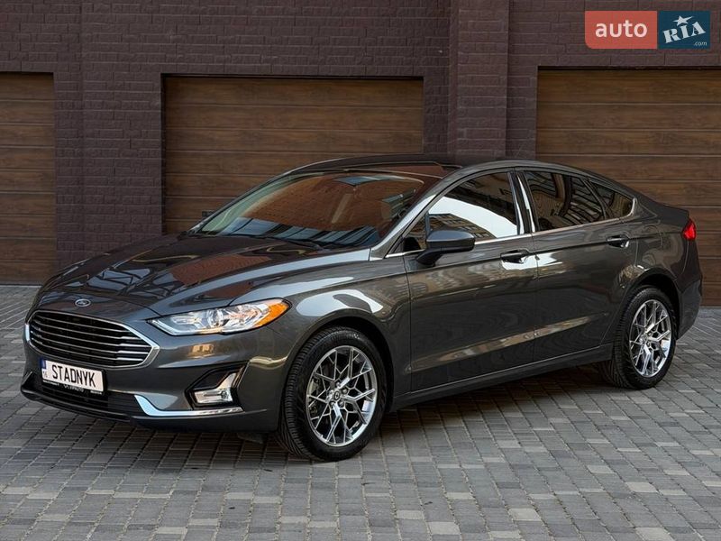 Ford Fusion 2019