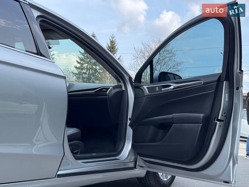 Седан Ford Fusion 2013 в Ровно фото 66 Седан Ford Fusion 2013 в Ровно