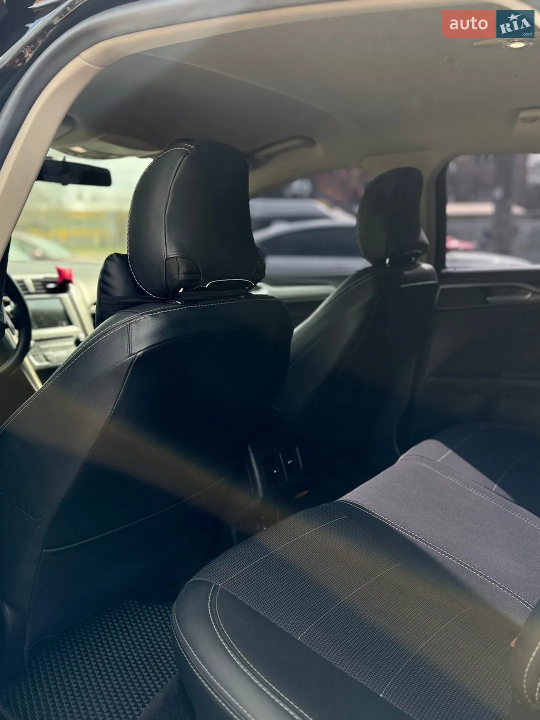 2017 Ford Fusion - мініатюра 11