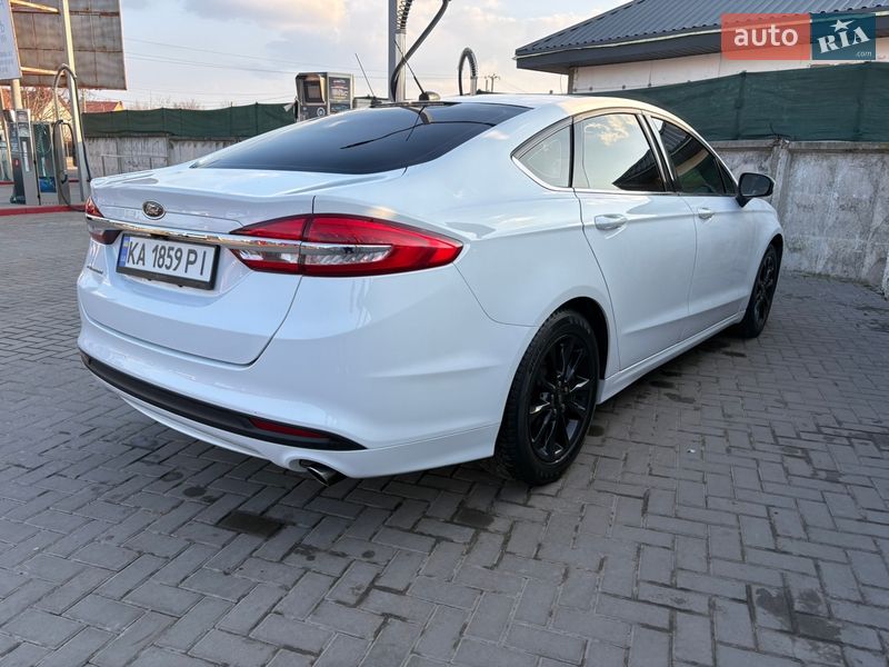 Седан Ford Fusion 2016 в Борисполе