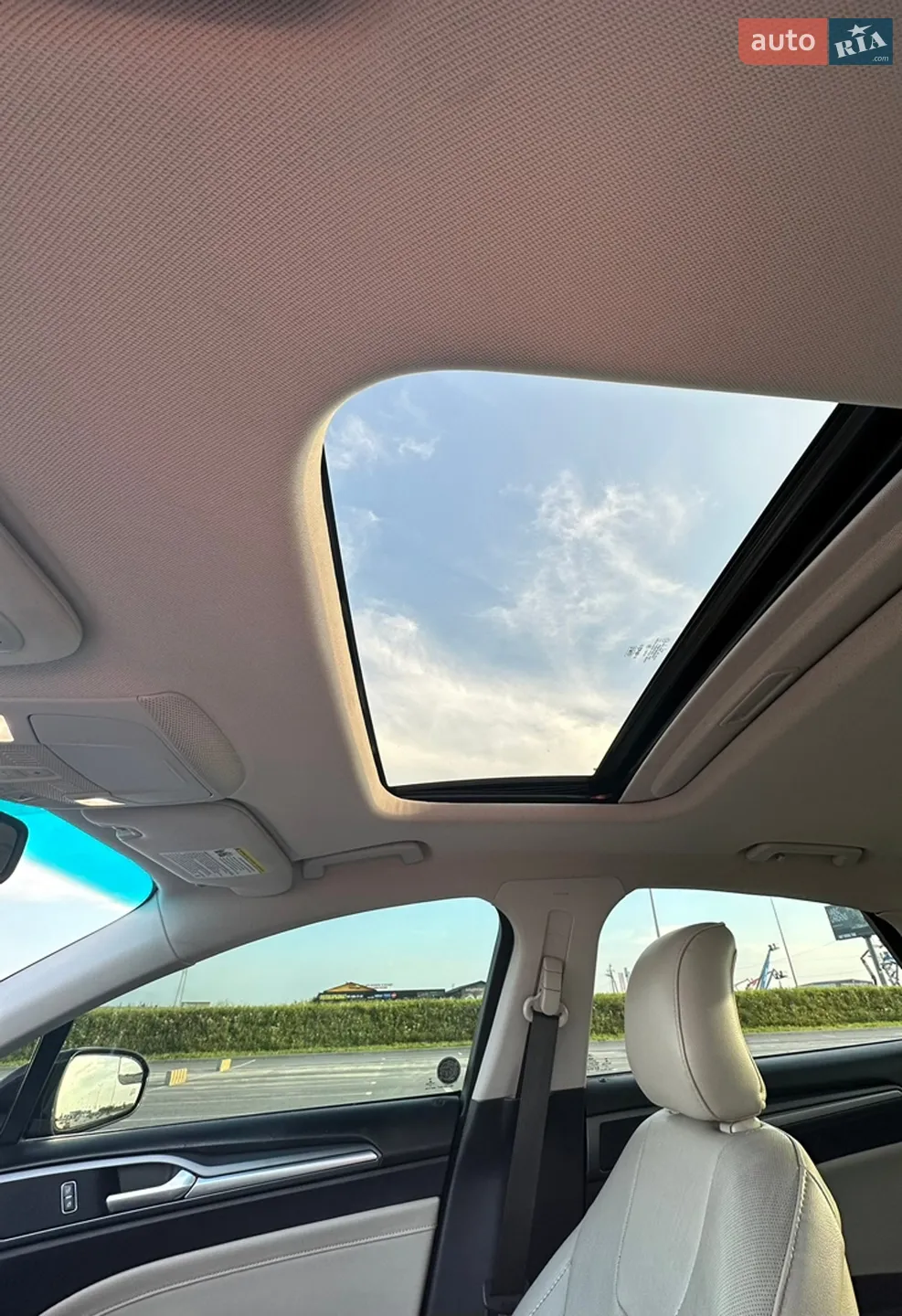 2015 Ford Fusion - мініатюра 26
