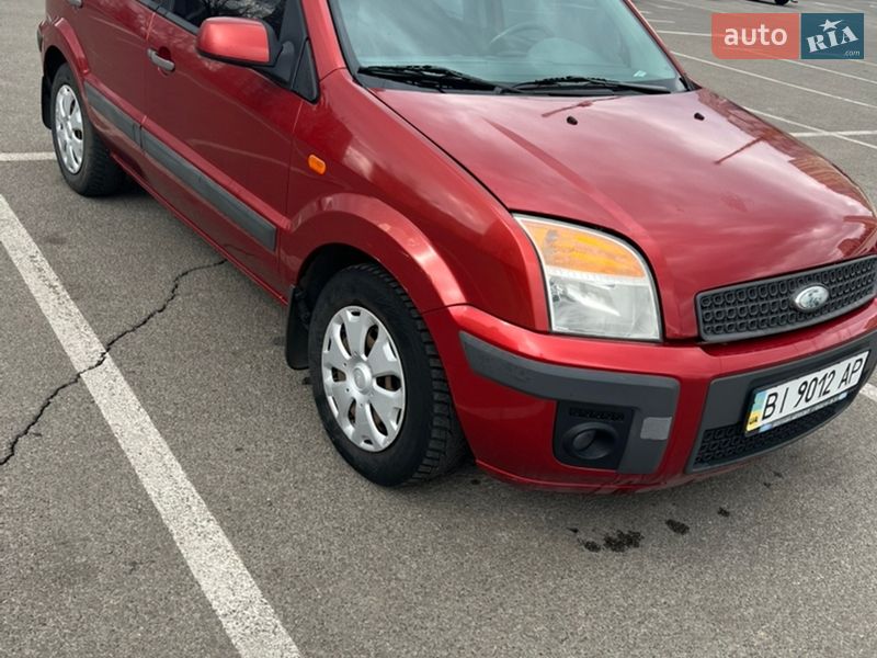 Хэтчбек Ford Fusion 2007 в Киеве