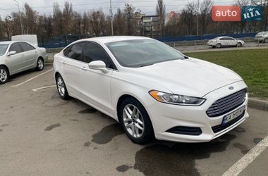 Седан Ford Fusion 2016 в Києві