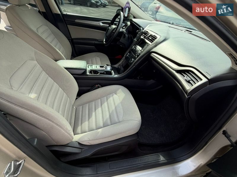Седан Ford Fusion 2016 в Киеве фото 14 Седан Ford Fusion 2016 в Киеве