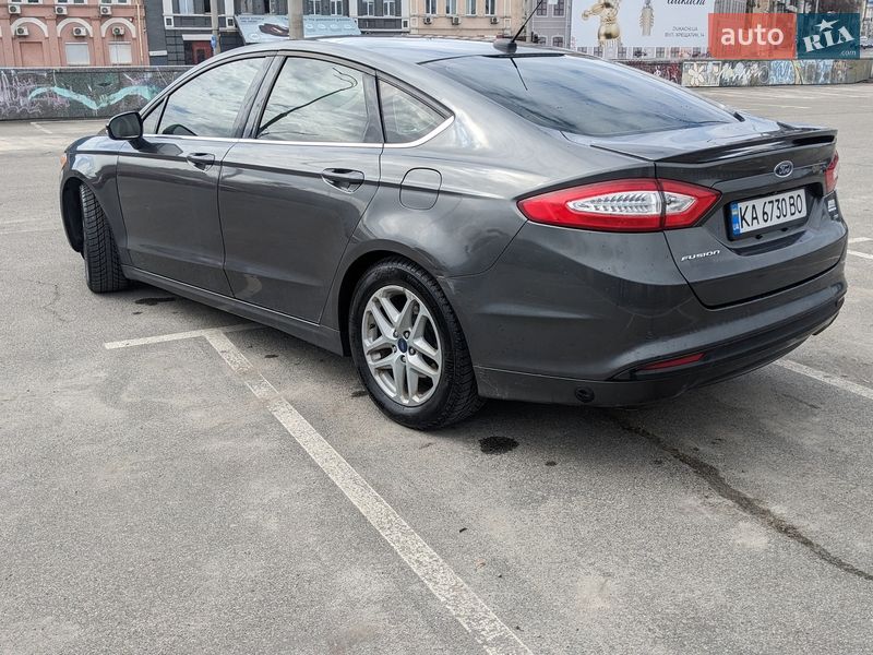 Седан Ford Fusion 2015 в Киеве фото 4 Седан Ford Fusion 2015 в Киеве
