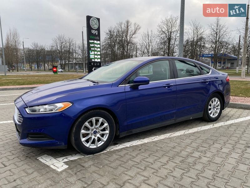 Седан Ford Fusion 2015 в Кременчуге