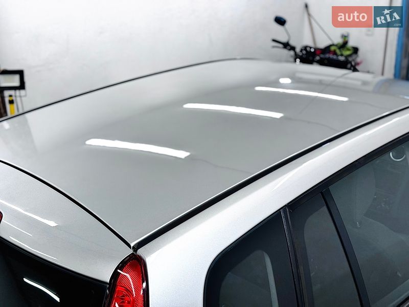 Хэтчбек Ford Fusion 2007 в Стрые