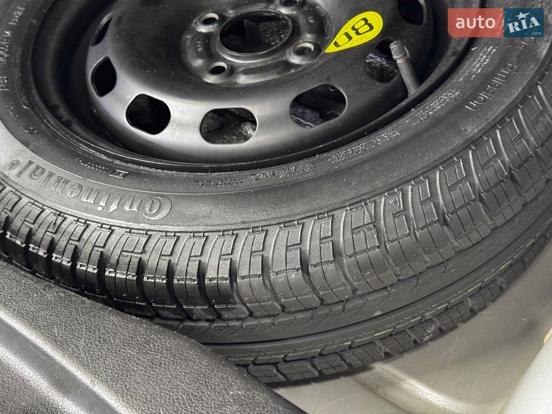 Хэтчбек Ford Fusion 2007 в Стрые