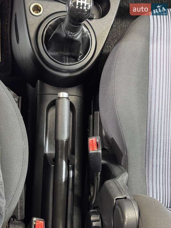 Хэтчбек Ford Fusion 2007 в Стрые