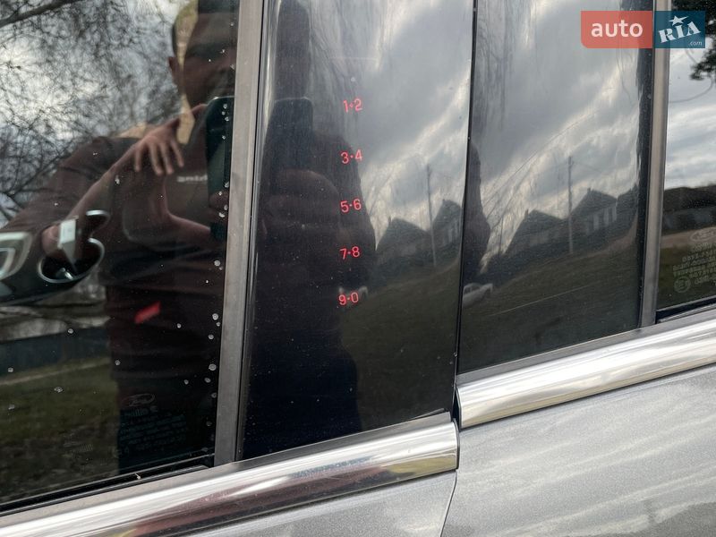 Седан Ford Fusion 2016 в Ічні