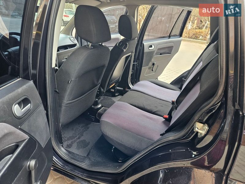 Хэтчбек Ford Fusion 2010 в Виннице