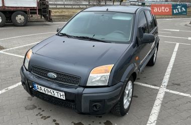 Хэтчбек Ford Fusion 2008 в Киеве