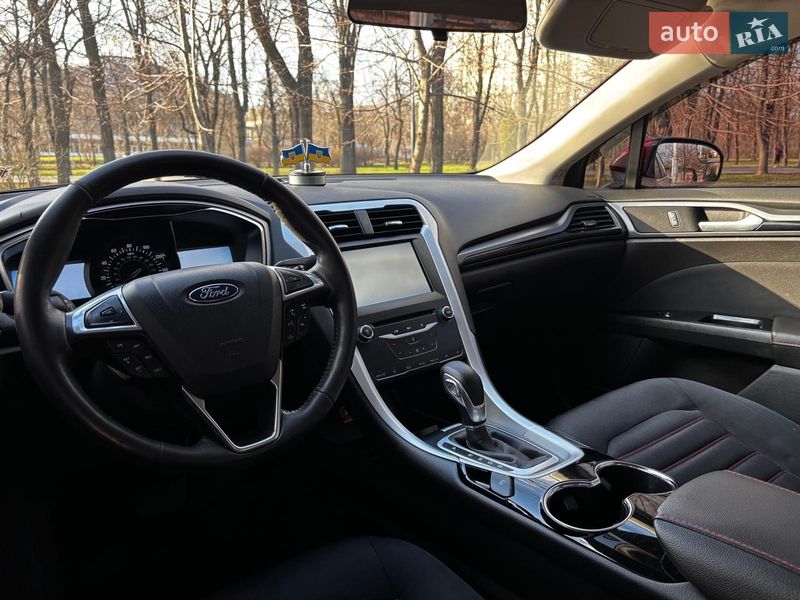 Седан Ford Fusion 2014 в Запорожье фото 17 Седан Ford Fusion 2014 в Запорожье