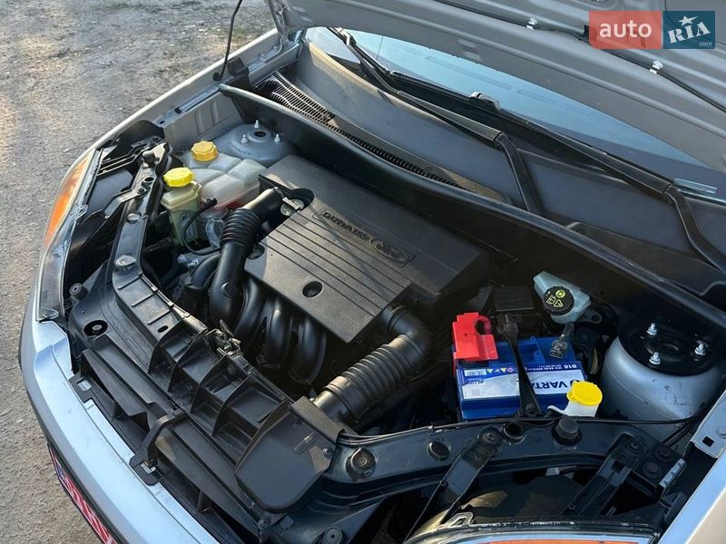 Хэтчбек Ford Fusion 2006 в Хороле фото 32 Хэтчбек Ford Fusion 2006 в Хороле