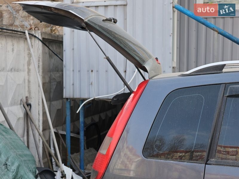 Хетчбек Ford Fusion 2003 в Києві