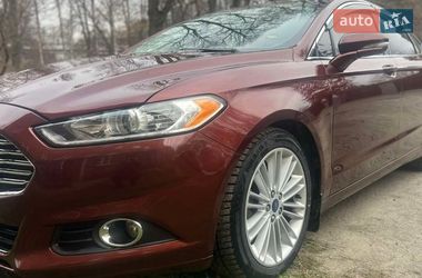 Седан Ford Fusion 2014 в Звягеле