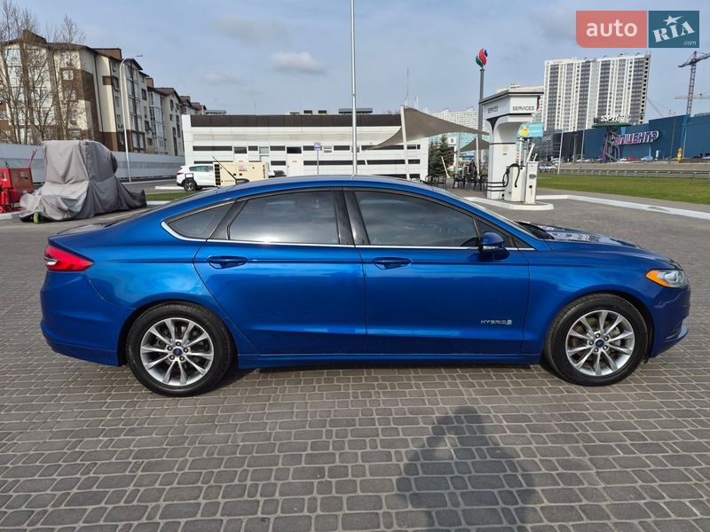 Седан Ford Fusion 2017 в Киеве фото 5 Седан Ford Fusion 2017 в Киеве