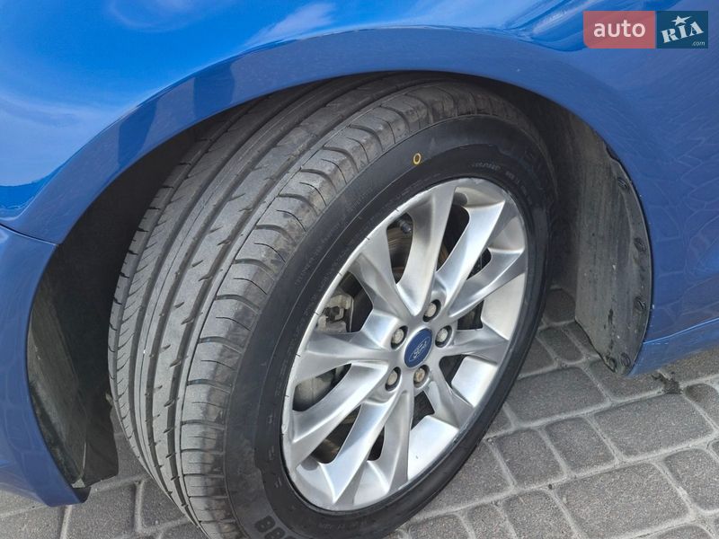 Седан Ford Fusion 2017 в Киеве фото 24 Седан Ford Fusion 2017 в Киеве