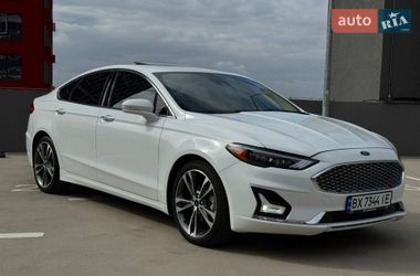 Седан Ford Fusion 2020 в Киеве
