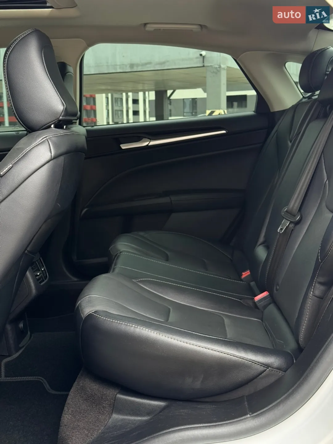 2020 Ford Fusion - мініатюра 48